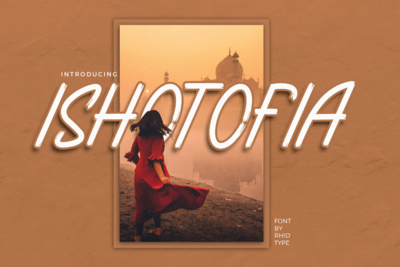 Discover Ishotopia: A Friendly Display Font for Editorial Design